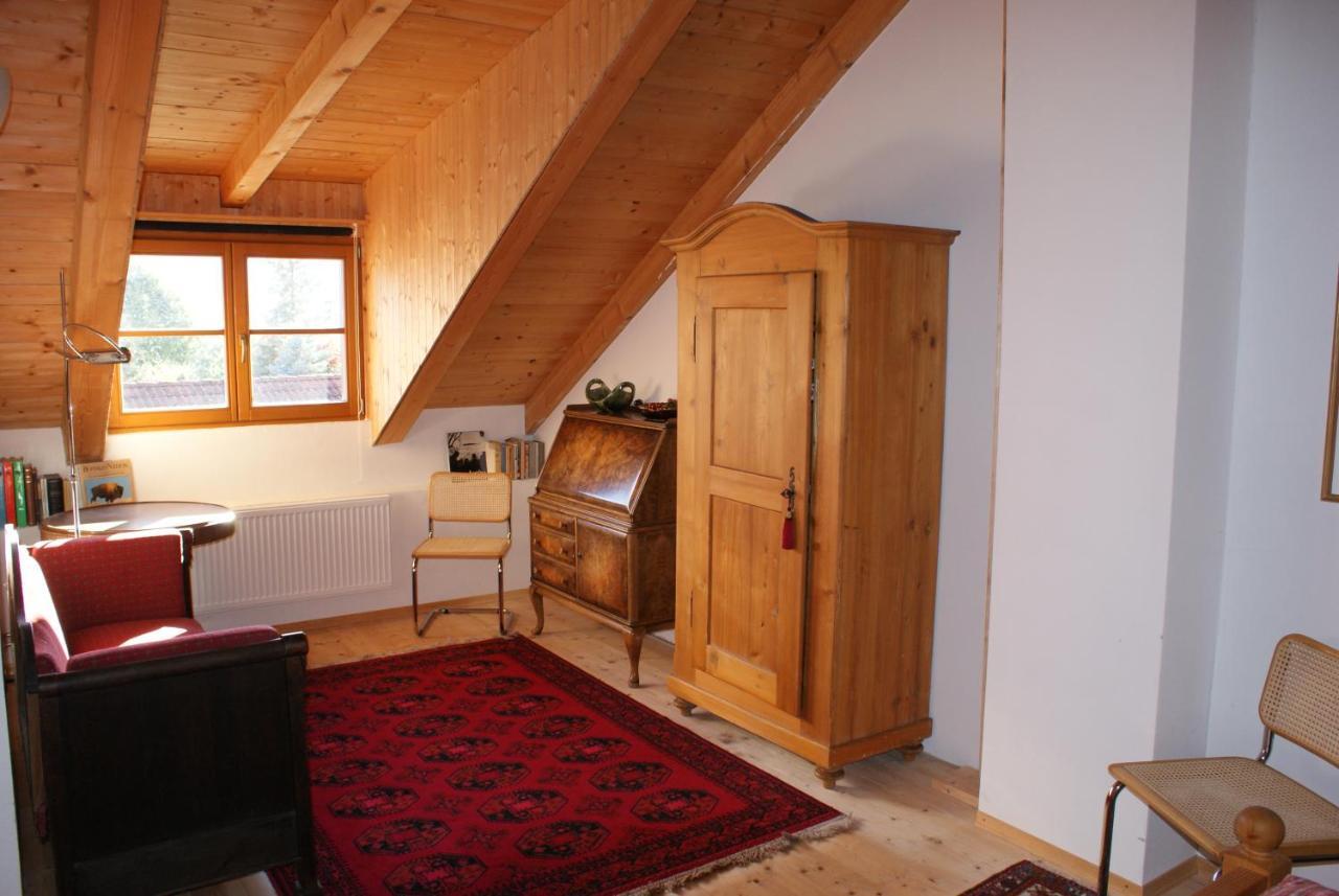 Abgeschiedene Ferienwohnung Im Boehmerwald 卡什佩尔斯凯霍里 外观 照片